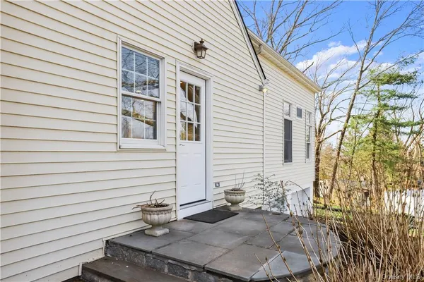 $8,000 | 152 Forest Drive, Mount Kisco, NY 10549