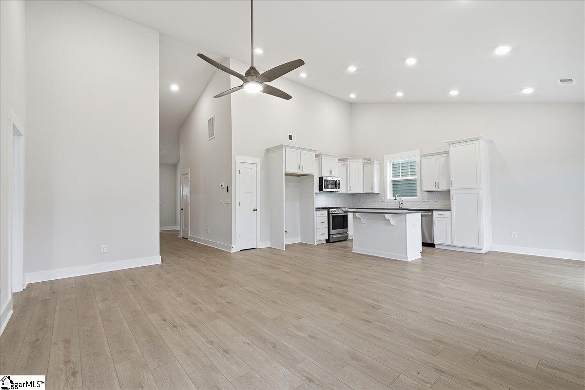 200 Terpack Circle Gray Court, SC 29645 - Photo 8 of 29