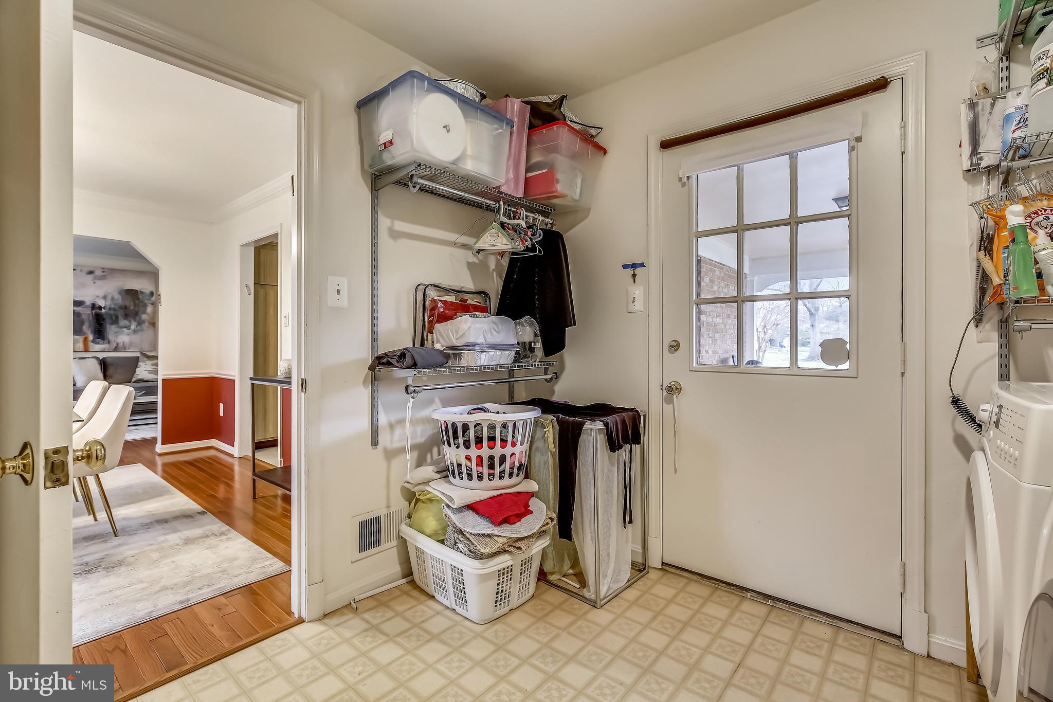 11715 Saddlerock Road Silver Spring, MD 20902 - Photo 11 of 30 Mudroom