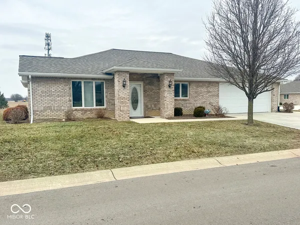 $285,000 | 2724 Heritage Parkway, Anderson, IN 46012