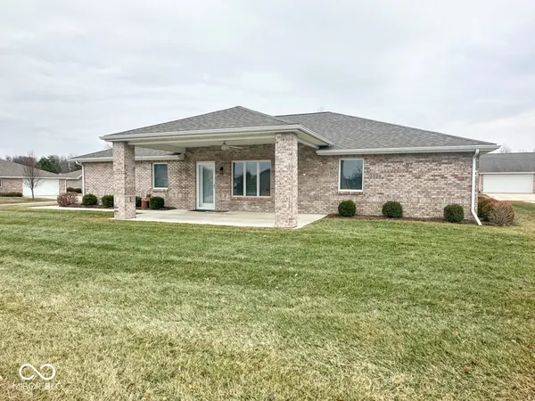 $285,000 | 2724 Heritage Parkway, Anderson, IN 46012