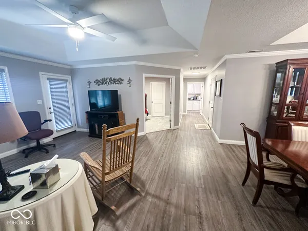 $285,000 | 2724 Heritage Parkway, Anderson, IN 46012