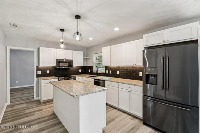 $295,000 | 7815 Old Kings Road South, Jacksonville, FL 32217