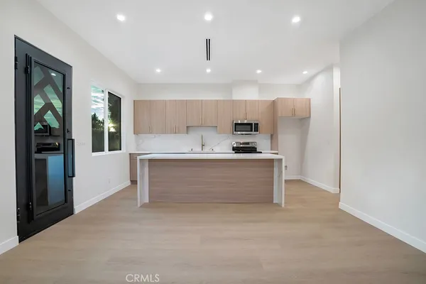 $3,500 | 17425 Los Alimos Street, Unit 17423, Granada Hills, CA 91344