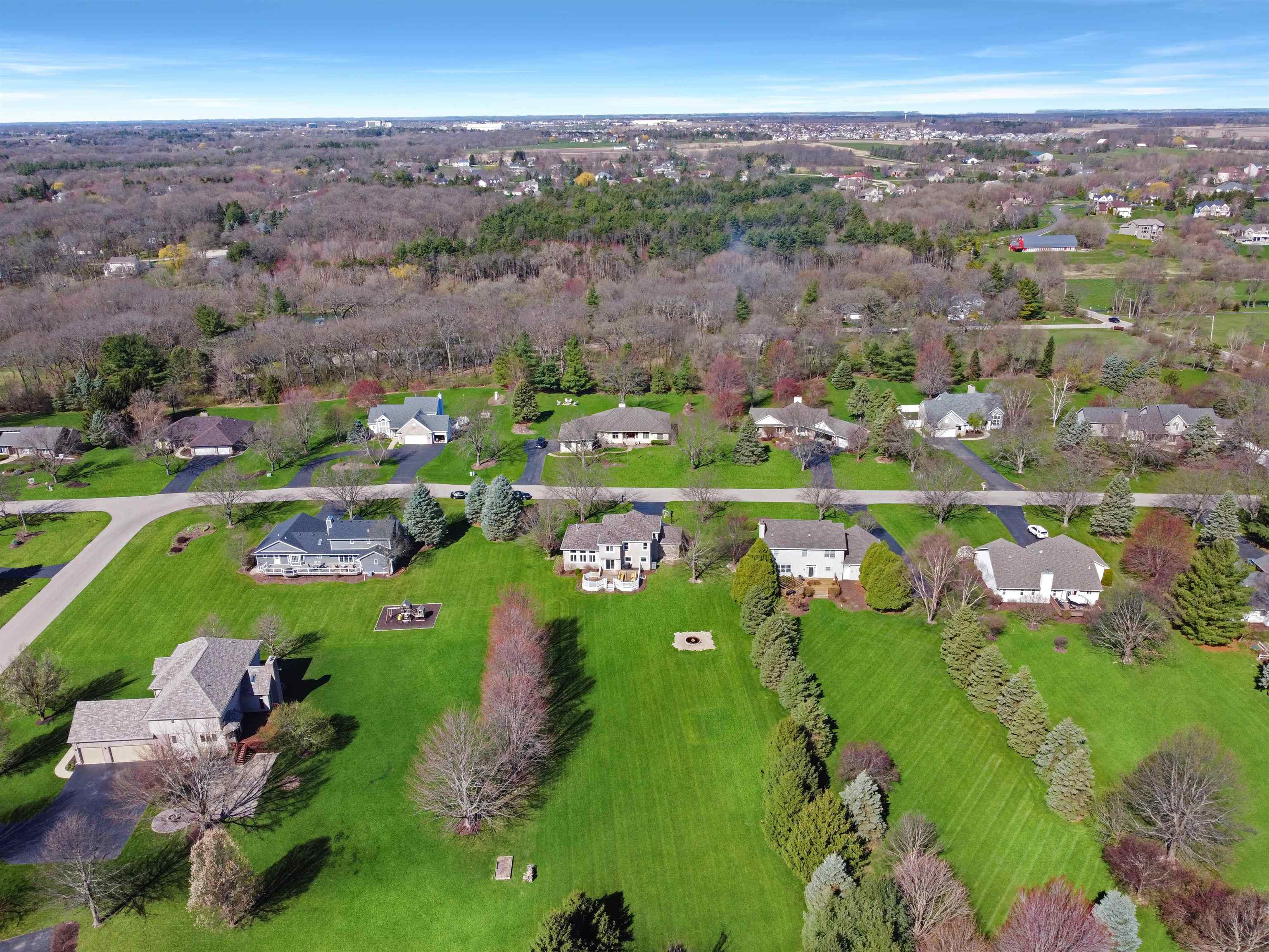 11857 Lerwick Road Caledonia, IL 61011 - Photo 72 of 72 an aerial view of a houses with a yard