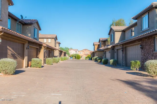 $2,650 | 3966 East Melinda Drive, Phoenix, AZ 85050