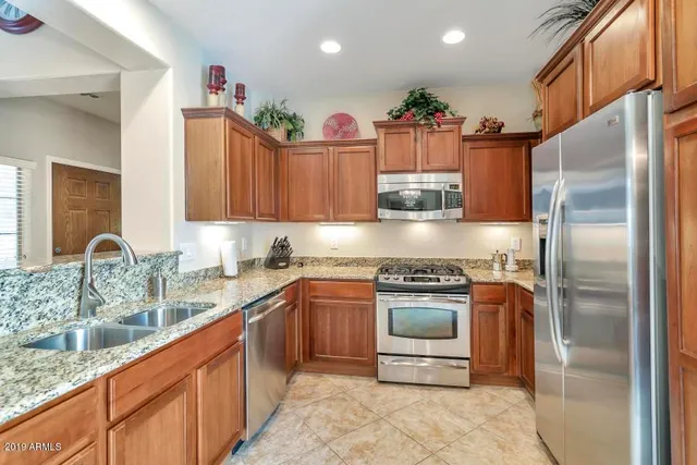 $2,650 | 3966 East Melinda Drive, Phoenix, AZ 85050