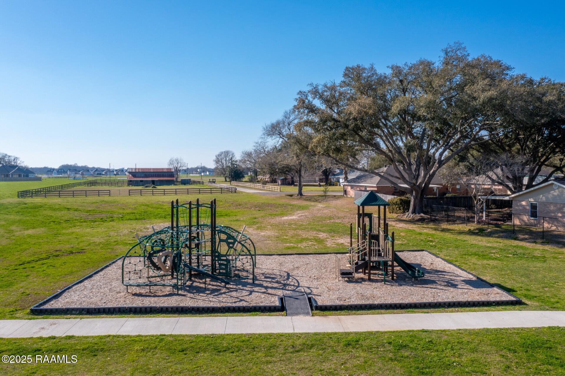 203 Waterpointe Lane Scott, LA 70583 - Photo 8 of 12 203Waterpointe-7