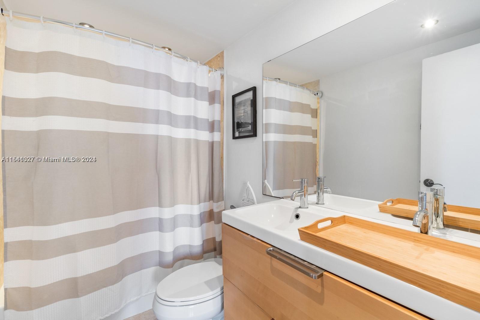 145 Southeast 25th Road, Unit 804 Miami, FL 33129 - Photo 12 of 24 Gallery Image 12