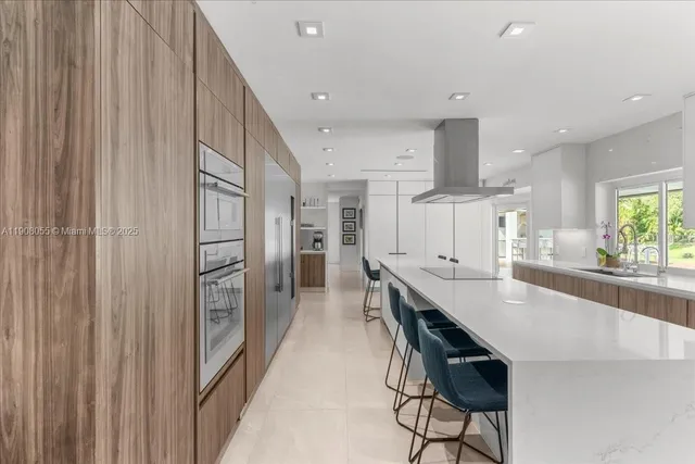 $3,150,000 | 10105 Southwest 71st Avenue, Pinecrest, FL 33156