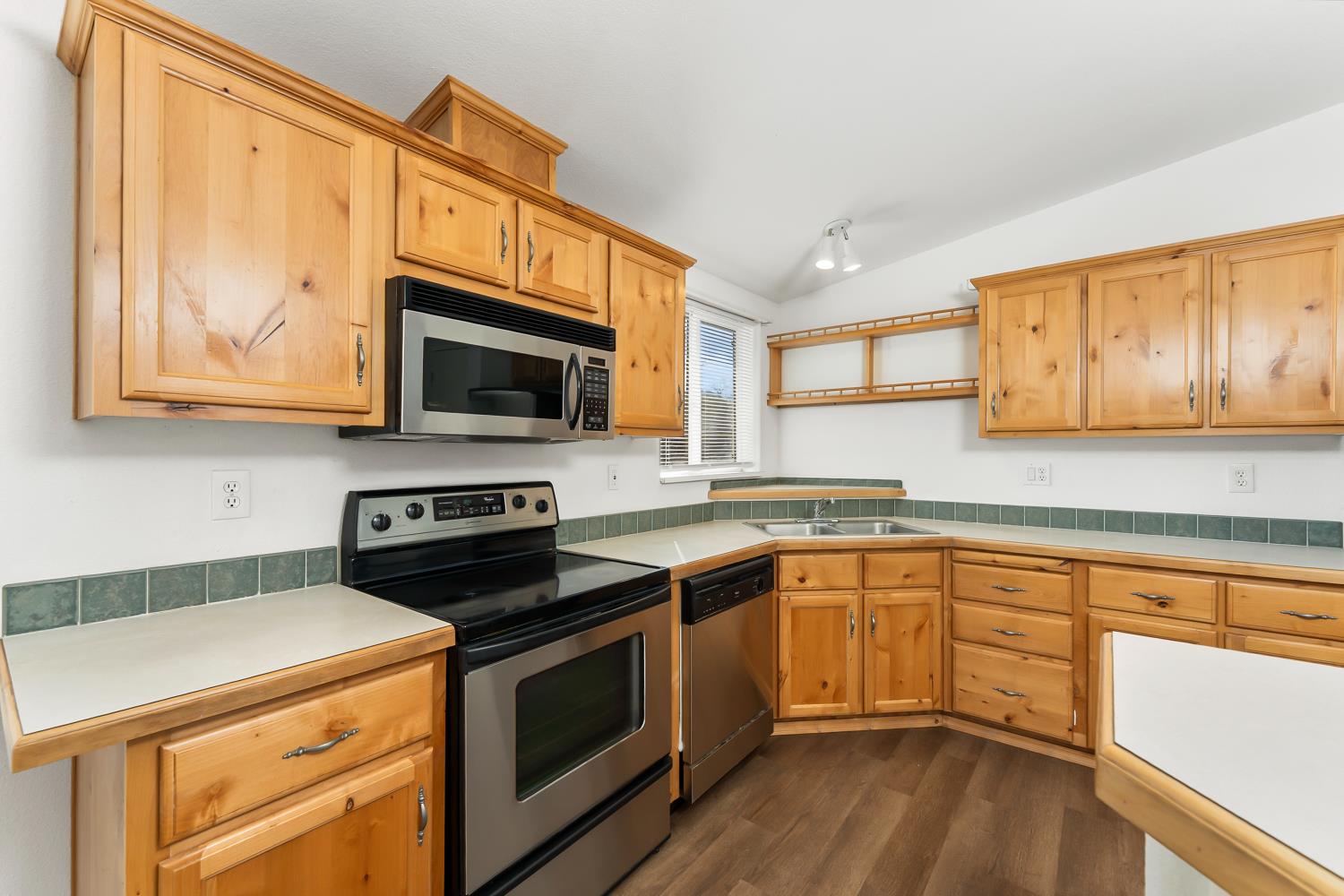 13829 Willow Glen Road Oregon House, CA 95962 - Photo 18 of 73