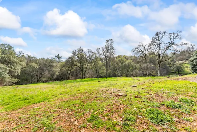 $385,000 | 13829 Willow Glen Road, Oregon House, CA 95962