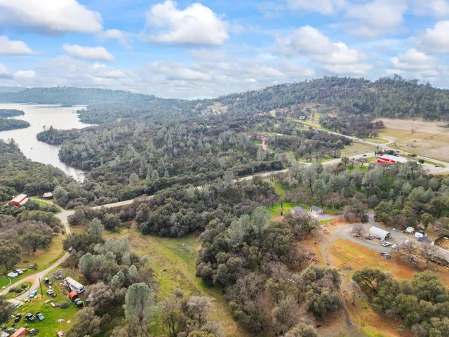 $385,000 | 13829 Willow Glen Road, Oregon House, CA 95962