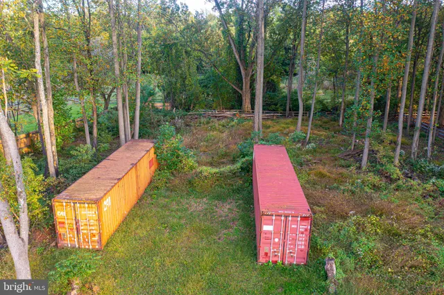 a view of backyard with green space