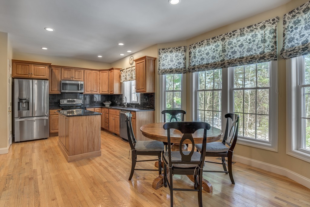 7 Reeve Street Acton, MA 01720 - Photo 3 of 14 Gallery Image 3