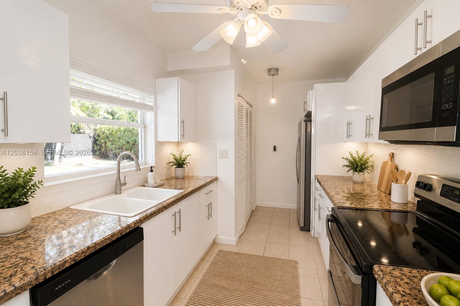 8025 Southwest 62nd Place Miami, FL 33143 - Photo 6 of 16 virtually staged