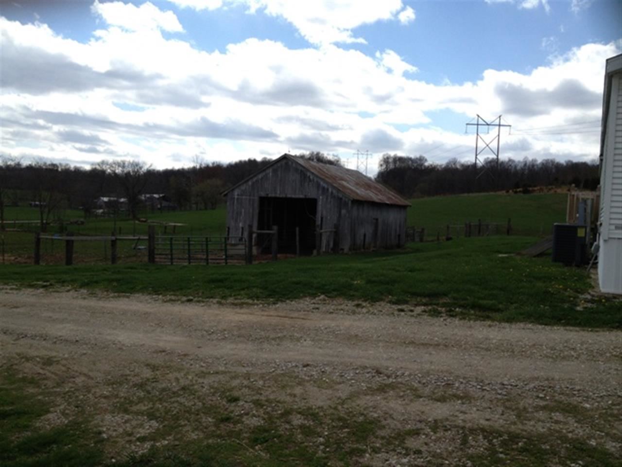 3177 Franklin Road Spencer, IN 47460 - Photo 9 of 12
