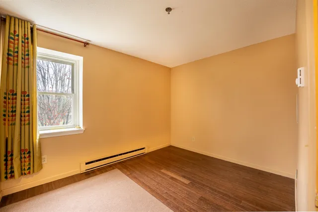 $1,650 | 28 Academy Street, Unit 9, Franconia, NH 03580