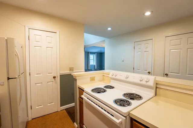 $1,650 | 28 Academy Street, Unit 9, Franconia, NH 03580