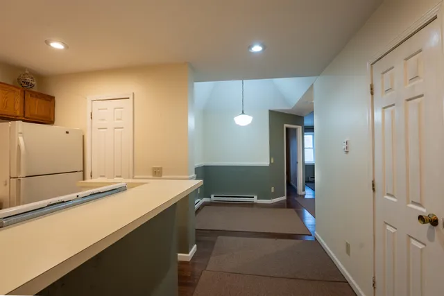 $1,650 | 28 Academy Street, Unit 9, Franconia, NH 03580