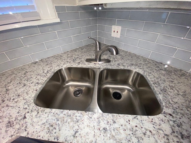 3811 14th Avenue Columbus, GA 31904 - Photo 6 of 21 New backsplash & granite