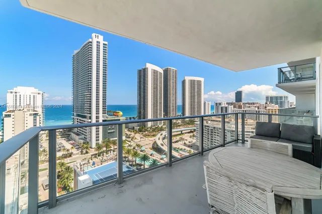 $6,500 | 4010 South Ocean Drive, Unit R1601, Hollywood, FL 33019