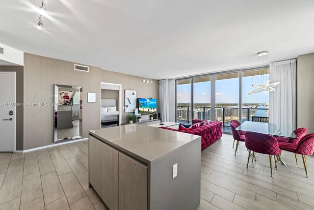 $6,500 | 4010 South Ocean Drive, Unit R1601, Hollywood, FL 33019