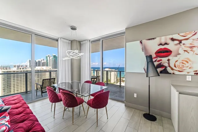 $6,500 | 4010 South Ocean Drive, Unit R1601, Hollywood, FL 33019