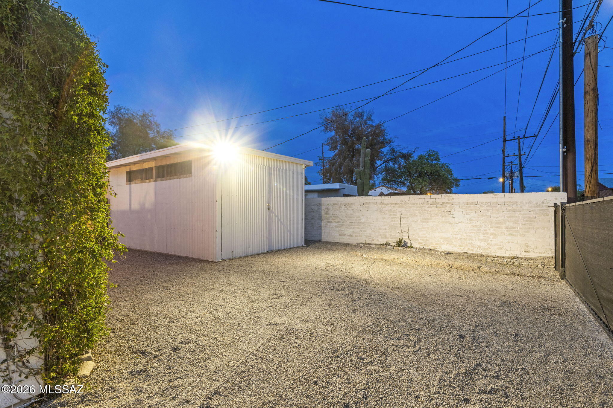 1718 East Grant Road Tucson, AZ 85719 - Photo 38 of 45 2 Car Tandem Garage/Additional Parking