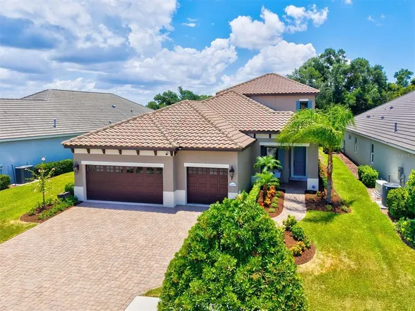 $925,000 | 11909 Hunters Creek Road, Venice, FL 34293
