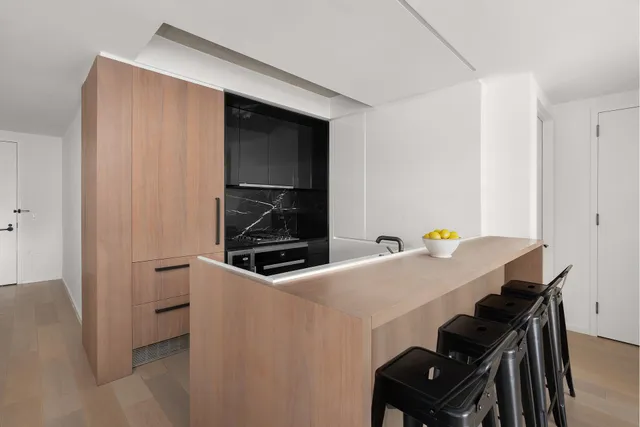 $1,425,000 | 196 Orchard Street, Unit 7J | Lower East Side