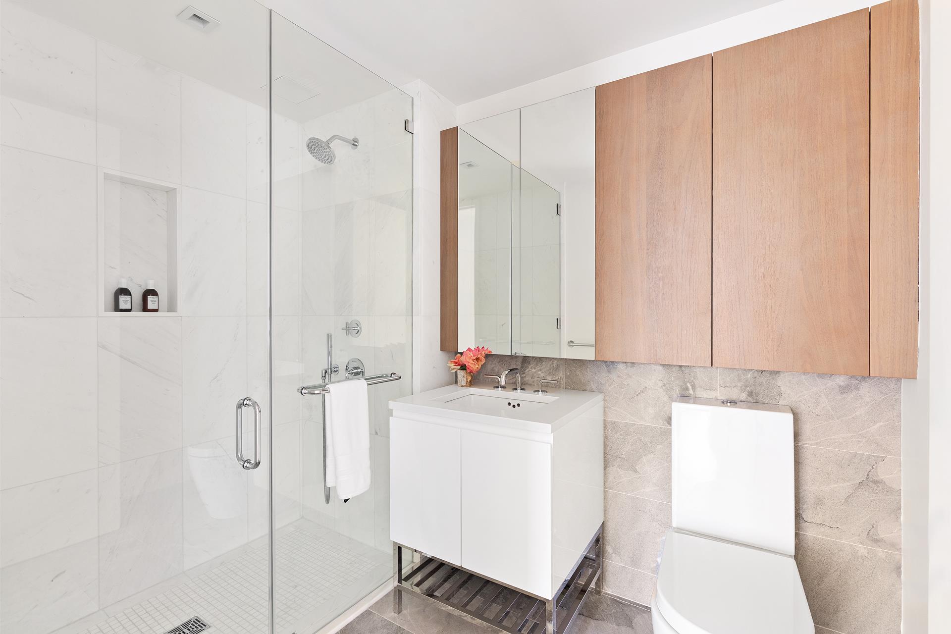 196 Orchard Street, Unit 7J Manhattan, NY 10002 - Photo 4 of 16