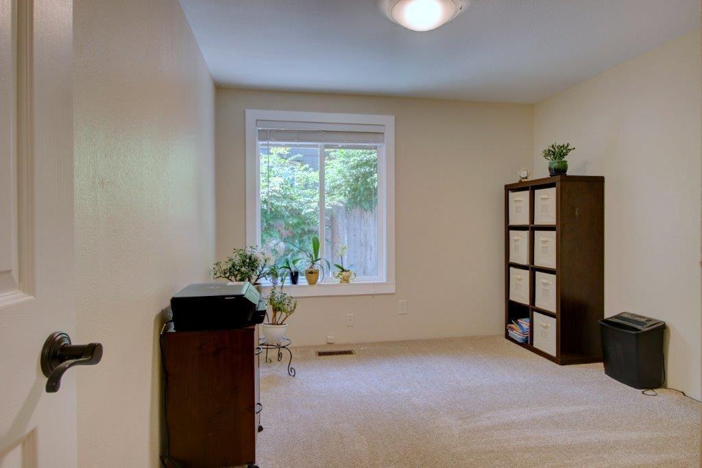 2727 Aldersgate Road Medford, OR 97504 - Photo 20 of 32 Additional Photo