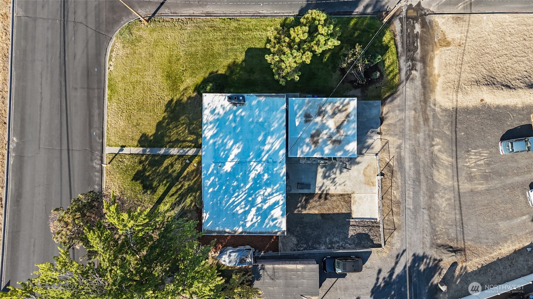 128 West Nelson Road Moses Lake, WA 98837 - Photo 30 of 37 a view of a building