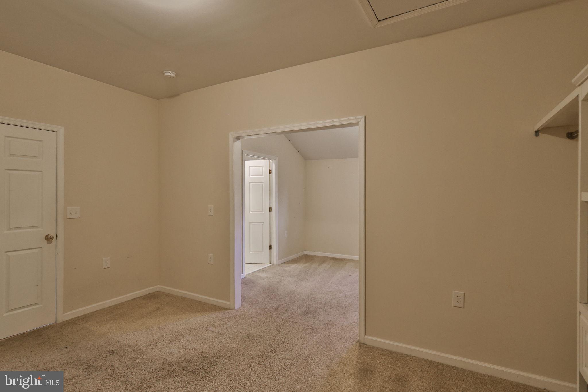 2811 Kingsview Avenue Easton, PA 18045 - Photo 36 of 86