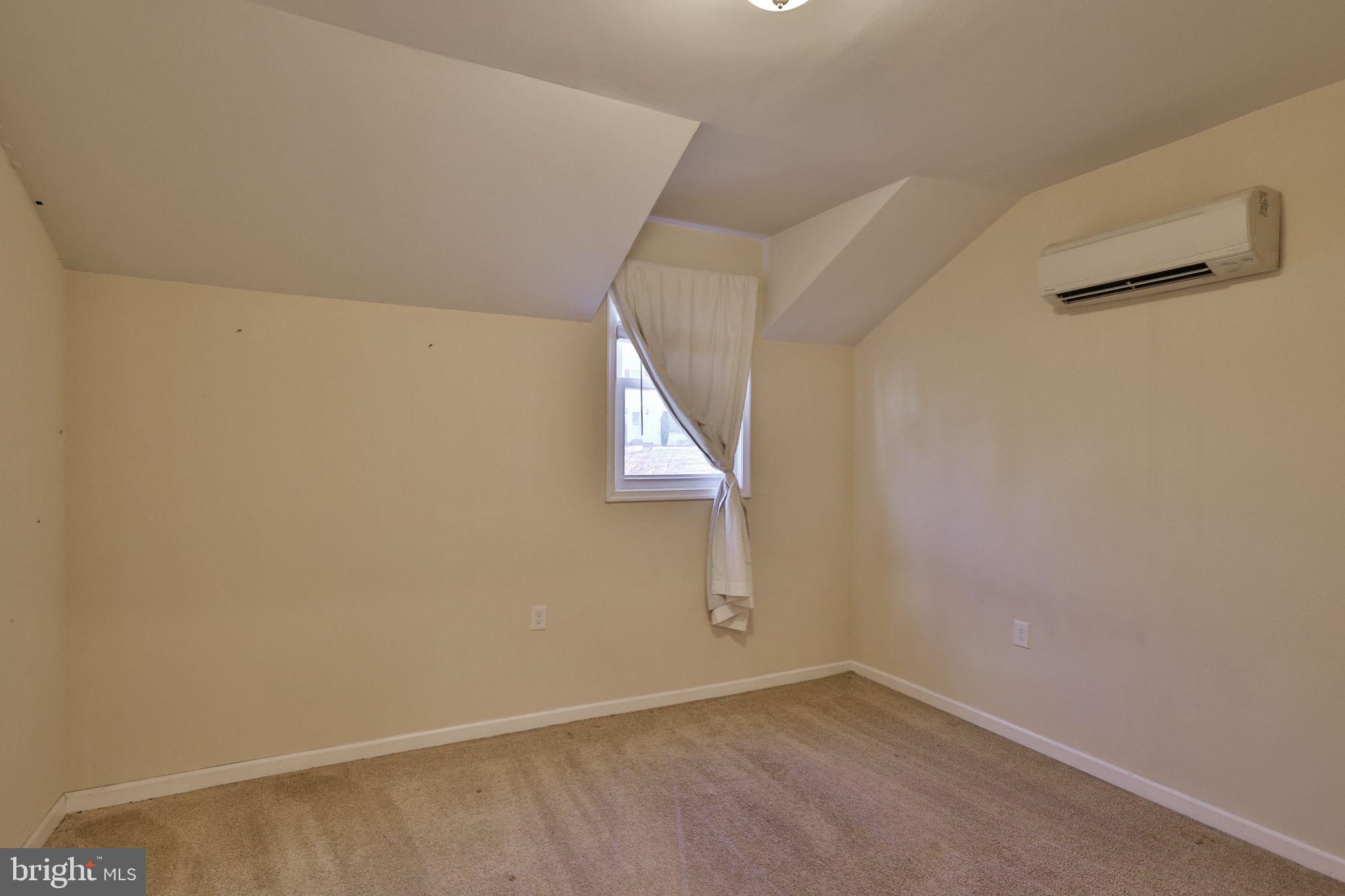 2811 Kingsview Avenue Easton, PA 18045 - Photo 38 of 86 a view of an empty room with stairs