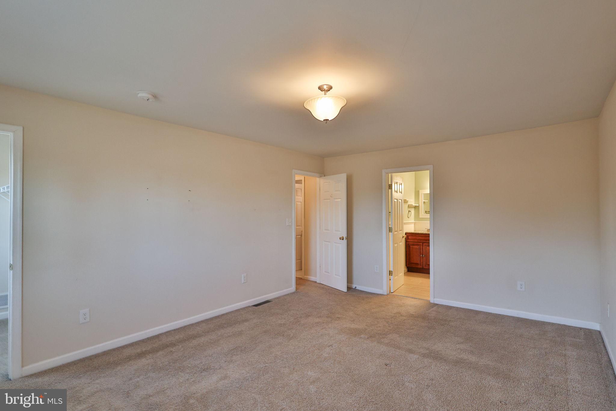 2811 Kingsview Avenue Easton, PA 18045 - Photo 50 of 86