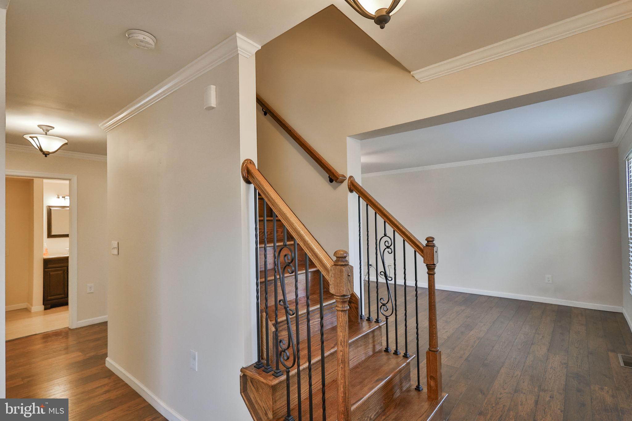 2811 Kingsview Avenue Easton, PA 18045 - Photo 7 of 86 a view of entryway with wooden floor