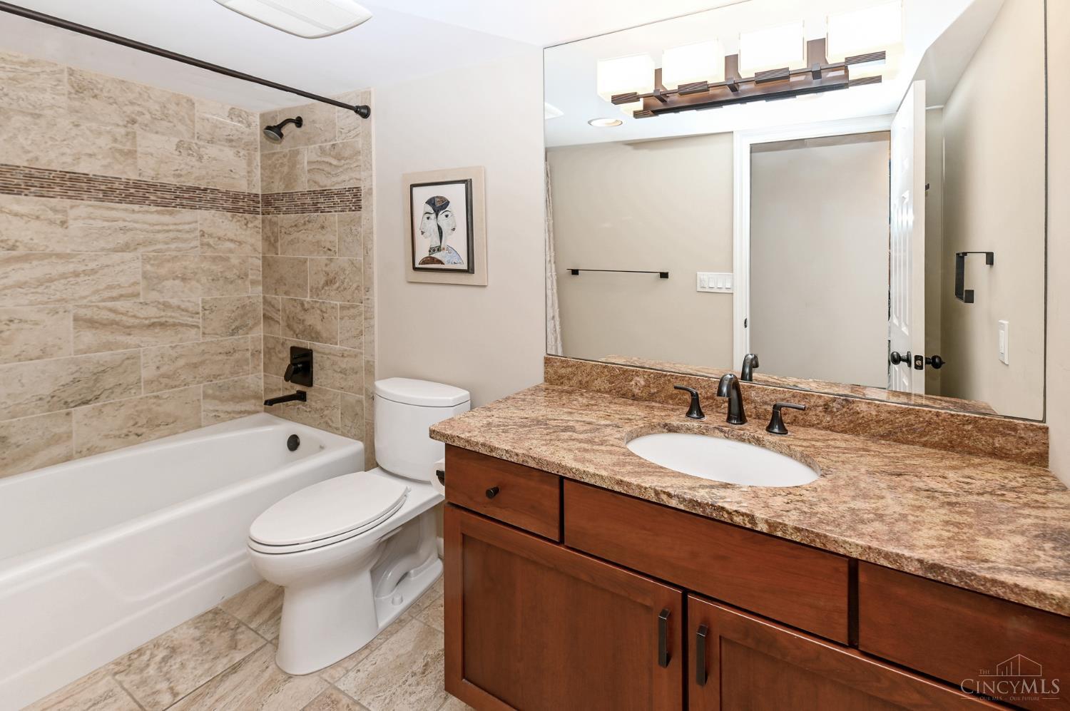 2444 Madison Road, Unit 507 Cincinnati, OH 45208 - Photo 27 of 44