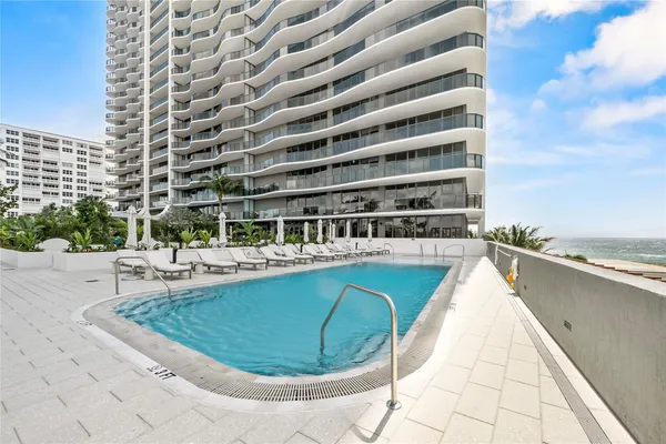 $3,400,000 | 900 North Ocean Boulevard, Unit 702, Pompano Beach, FL 33062