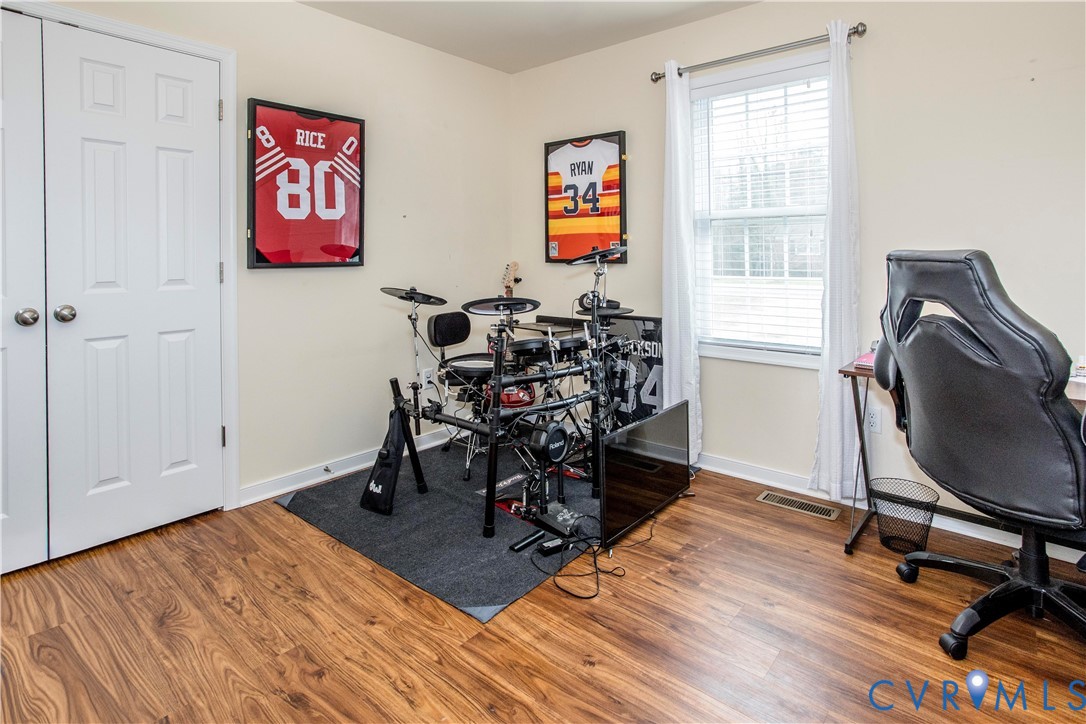 6720 River Road Petersburg, VA 23803 - Photo 17 of 29 Bedroom 3 is also features a large space and close