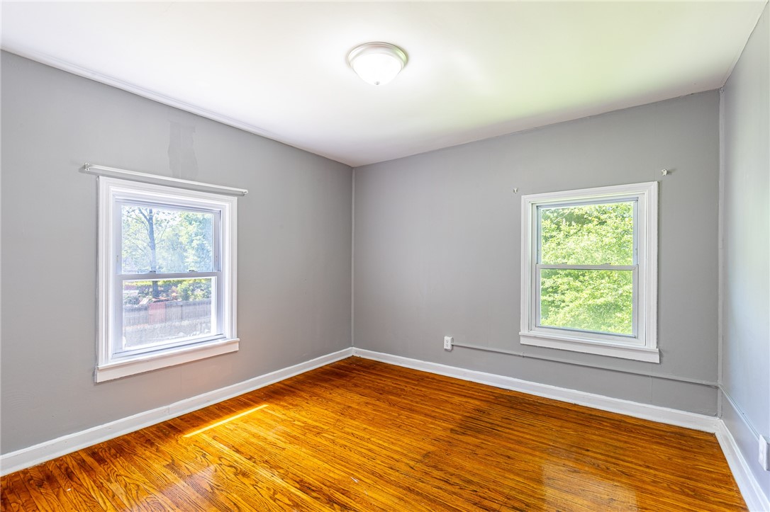 256 Ave D Rochester, NY 14621 - Photo 26 of 43
