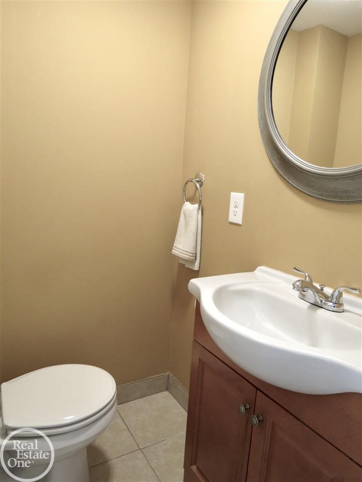 3078 York Rochester Hills Rochester, MI 48309 - Photo 14 of 41