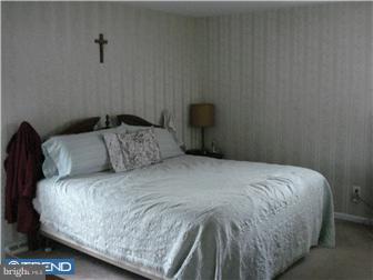 103 Arbor Road Cinnaminson, NJ 08077 - Photo 7 of 9 Bedroom - Main