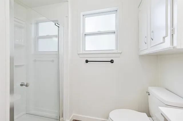 $2,000 | 157 West Purnell Street, Lewisville, TX 75057