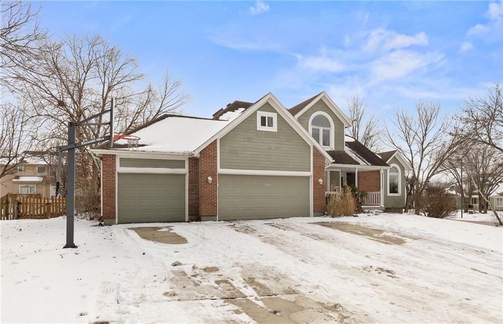 1519 Colt Circle Raymore, MO 64083 - Photo 2 of 50