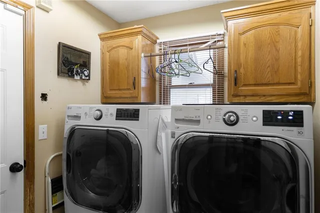 $405,000 | 1519 Colt Circle, Raymore, MO 64083