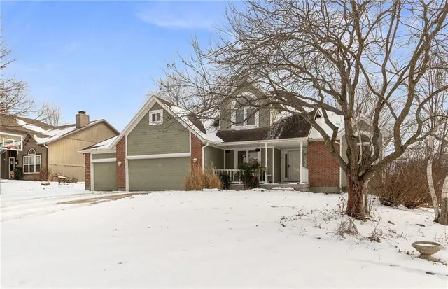 $405,000 | 1519 Colt Circle, Raymore, MO 64083