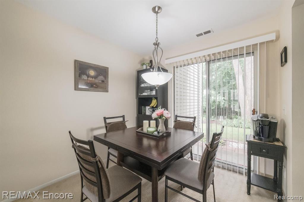 1510 Porter Circle Rochester Hills, MI 48307 - Photo 8 of 28