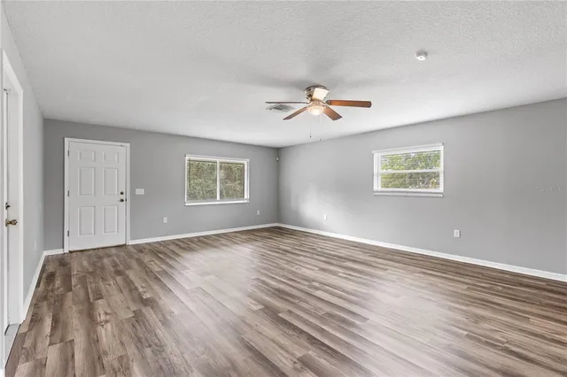 $349,900 | 1925 34th Avenue East, Bradenton, FL 34208